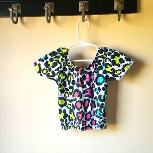Dream Big Little Co. Colorful Leopard Print Kids Top Size 5T